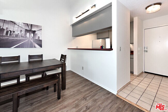 Building Photo - 3600 Bagley Ave