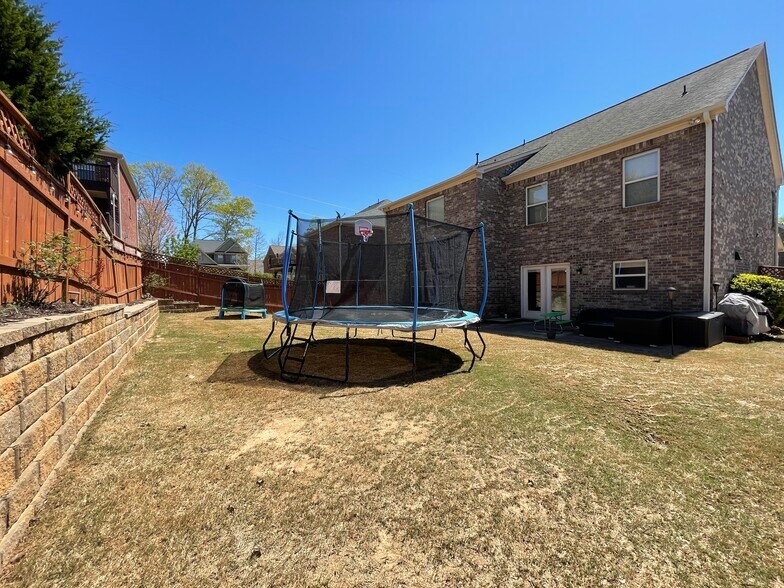Building Photo - 11157 Gates Ter