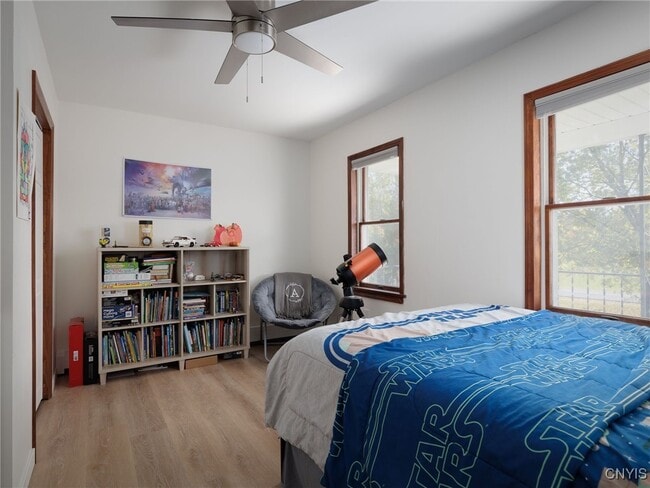 Building Photo - 35749 Sayre Rd