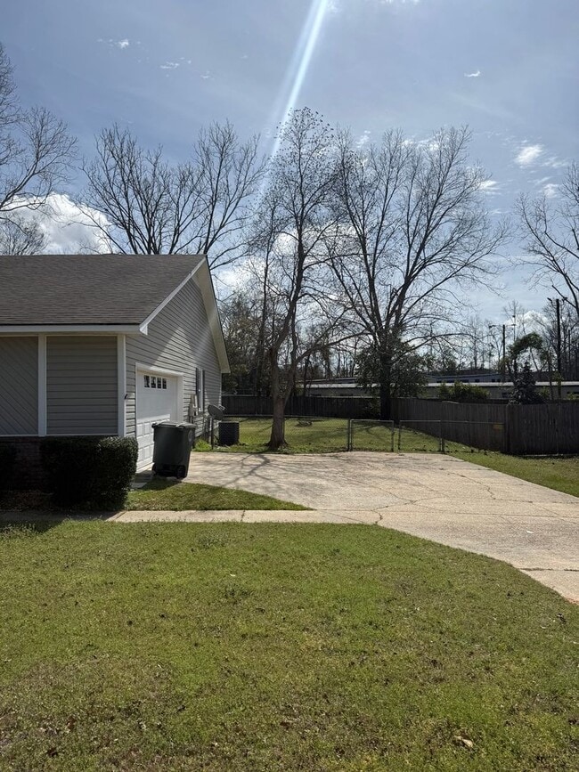 Building Photo - 103 Chickasaw Rd