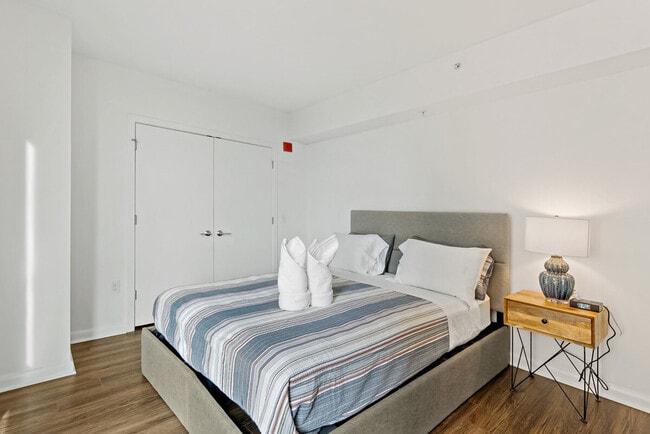 Building Photo - 8106 Leesburg Pike