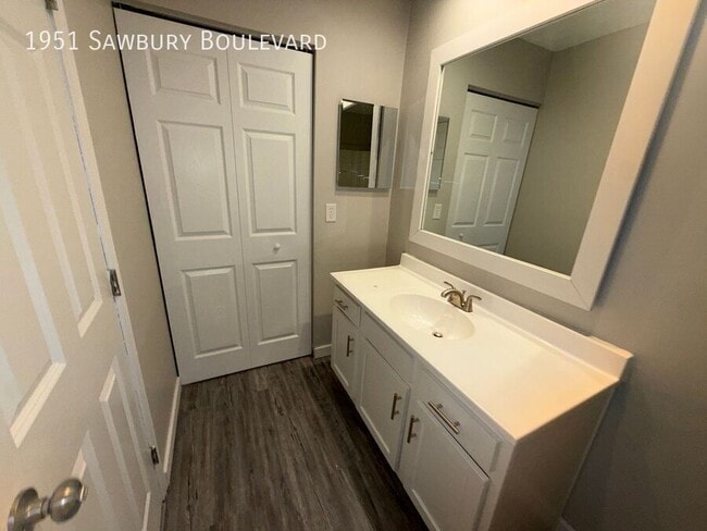 Building Photo - 1951 Sawbury Blvd