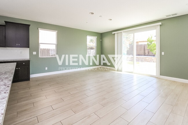 Building Photo - 12702 Thornberg Way