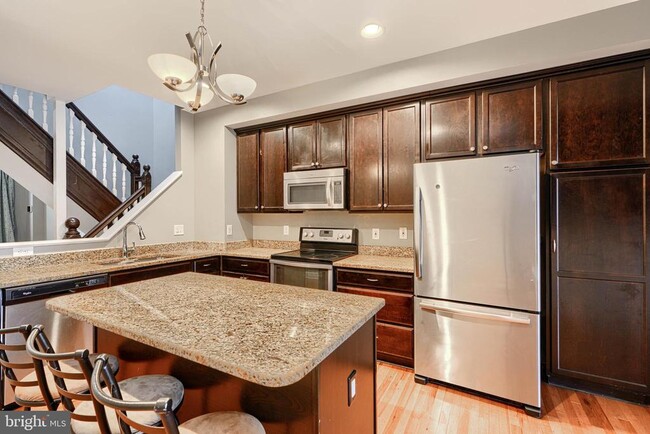 Building Photo - 131 N Patterson Park Ave