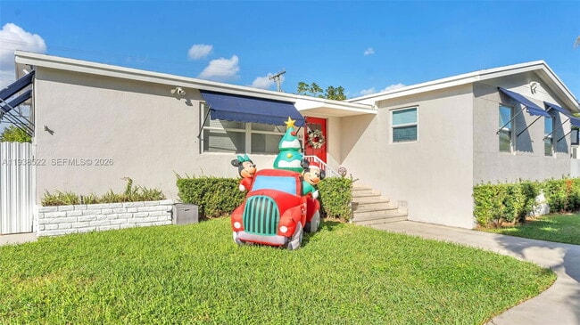 Building Photo - Southwest 27th Street, Miami, FL 33155 - 3 BR 1 BA single-family home