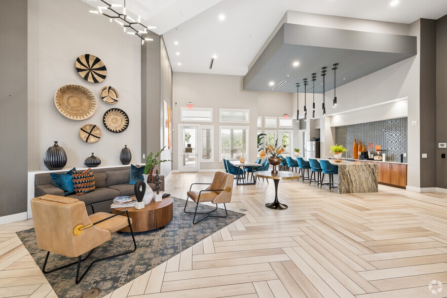 Clubhouse - Green Oaks