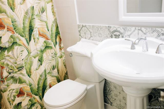 Building Photo - 2556 Lemon Rd