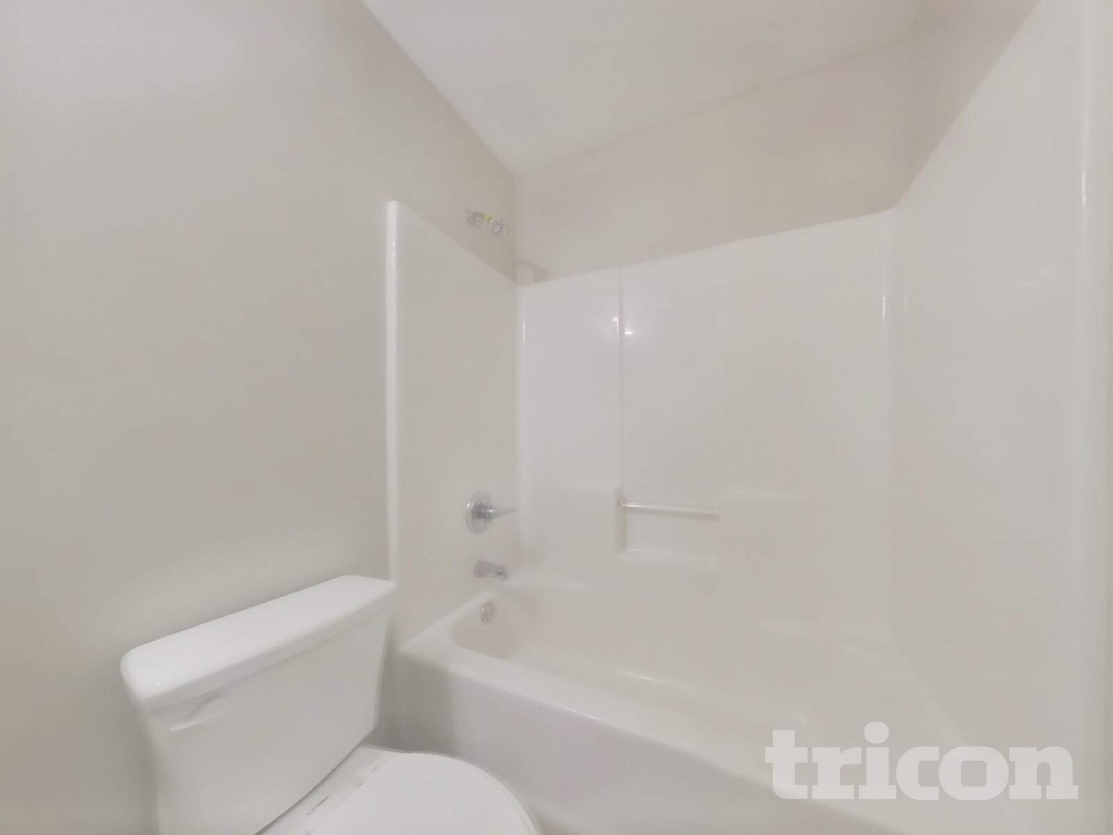 Building Photo - 17 Carriage Hls Dr SE