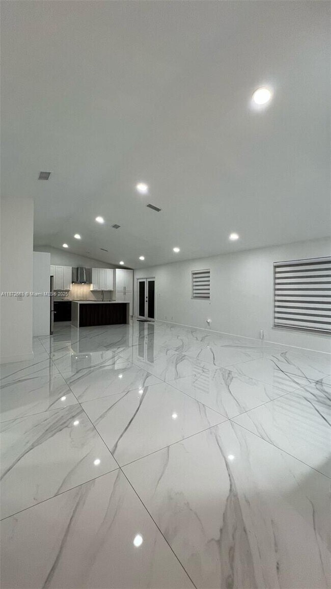 Building Photo - 14550 SW 166th Terrace