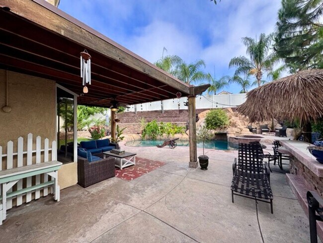 Building Photo - 5 bedroom South Temecula home with a Pool ...