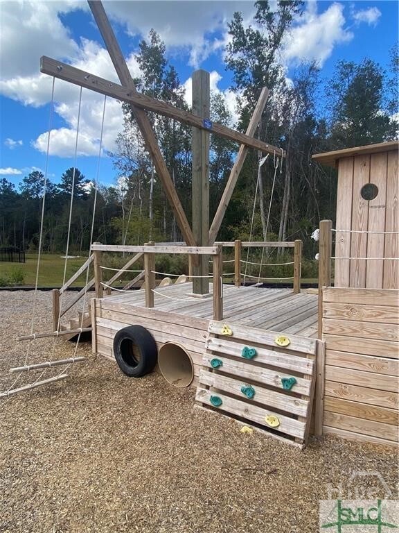 Building Photo - 411 Sea Breeze Dr