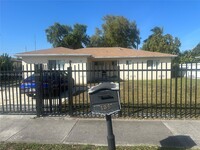 Building Photo - 135 NW 198th St
