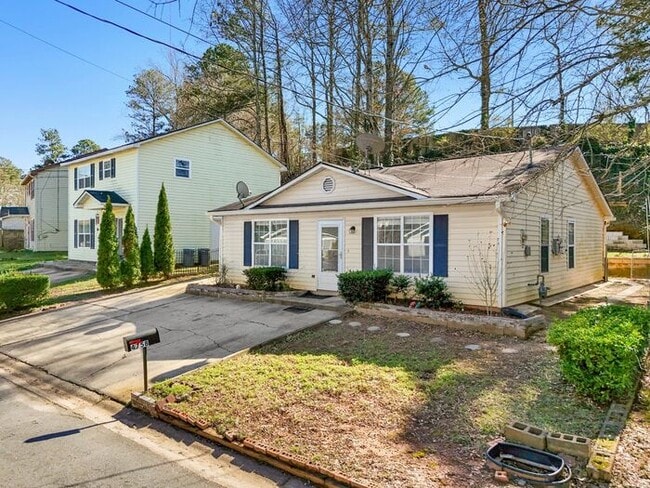 Building Photo - 4758 Pebble Trce