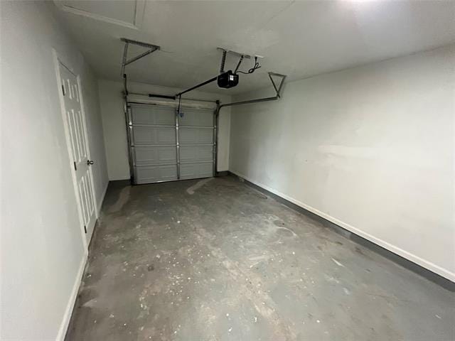 Building Photo - 2930 Gardenia Dr