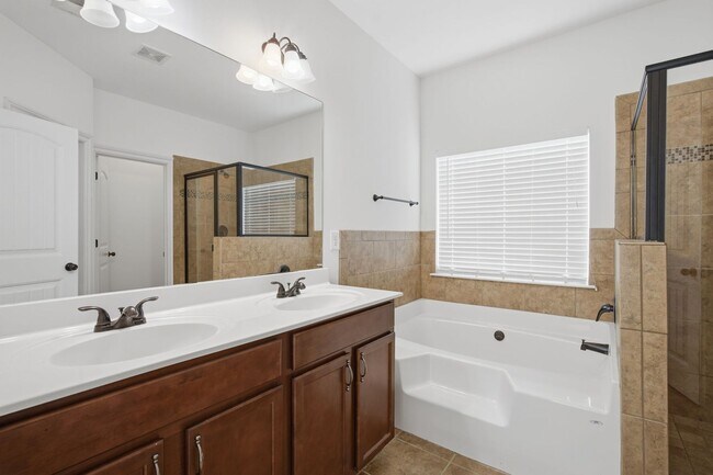 Building Photo - 5 Bedroom Home in Bridgetowne Near The Crossing at Coal Mountain