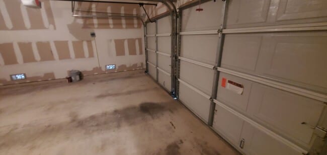 Building Photo - 249 Nomad Ln