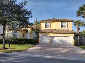 Building Photo - 5011 Pinecreek Pl