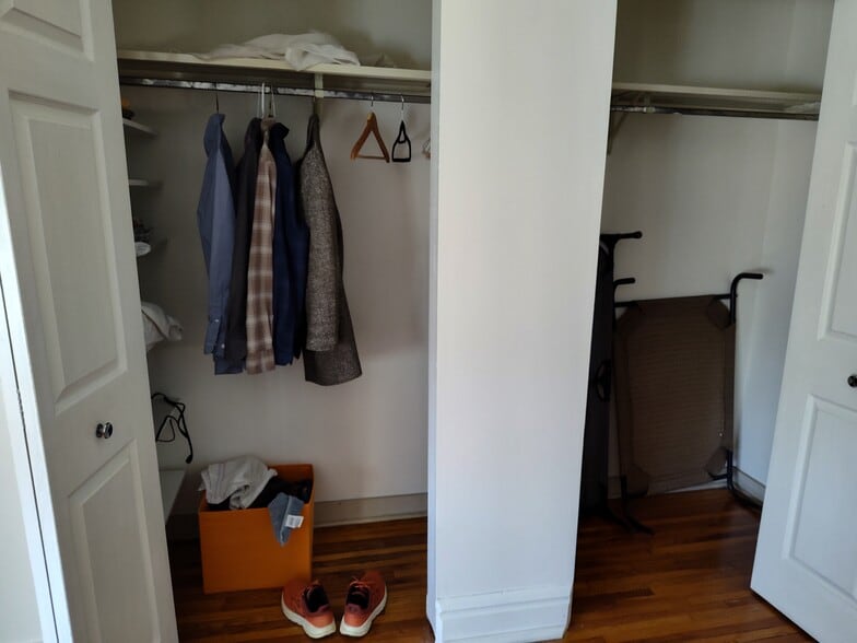 Plenty of closet space inside the bedroom - 1723 Nicholson Pl