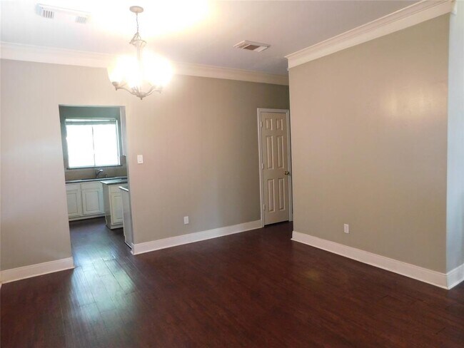 Building Photo - 2914 Bluegrass Ct