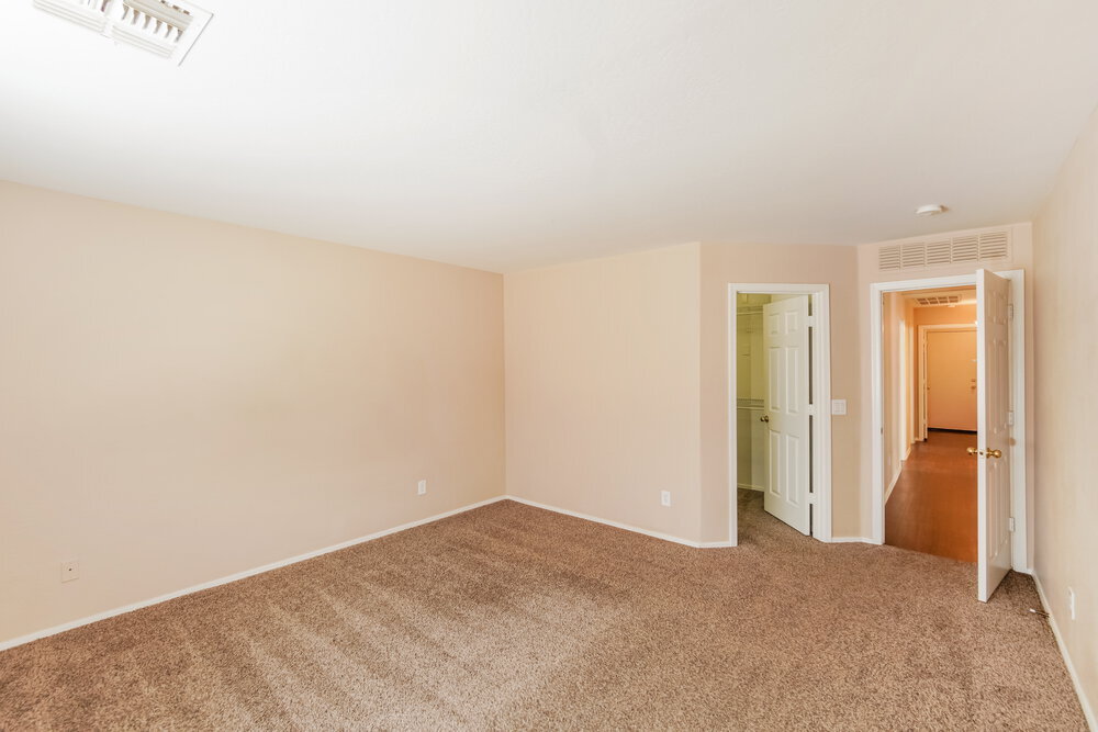 Building Photo - 21818 W Sonora St