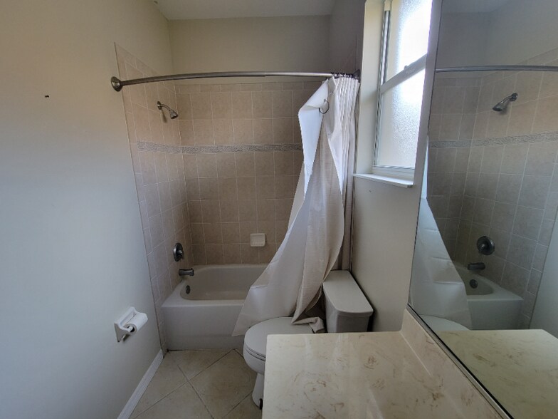 Building Photo - 20421 Larino Loop