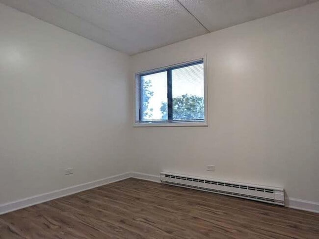 Building Photo - 224 Klein Creek Ct