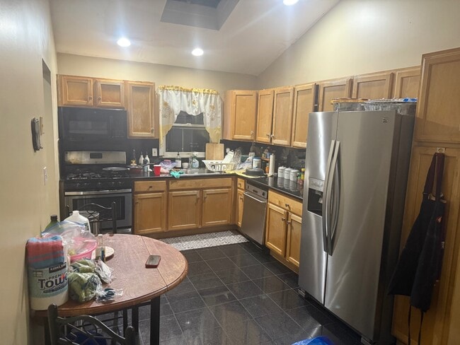 Building Photo - 1336 K St