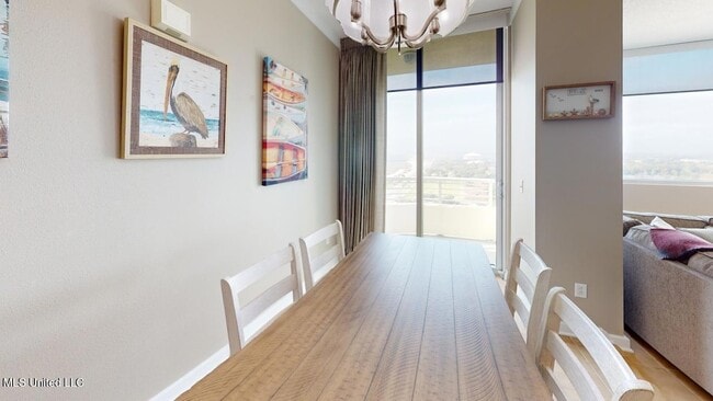 Building Photo - 2060 Beach Blvd