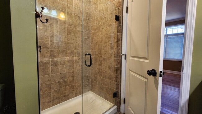 Building Photo - Boone Lake Condo for Lease