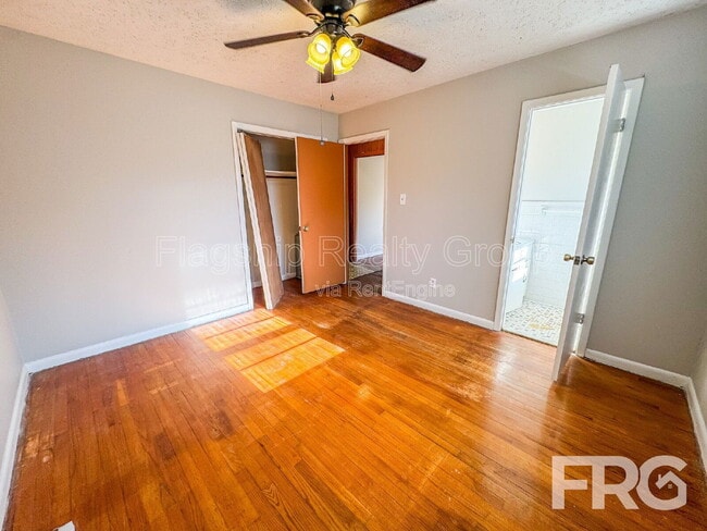 Building Photo - 124 Grant Dr