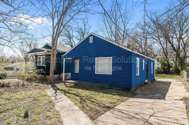 Building Photo - 9823 Winkler Dr