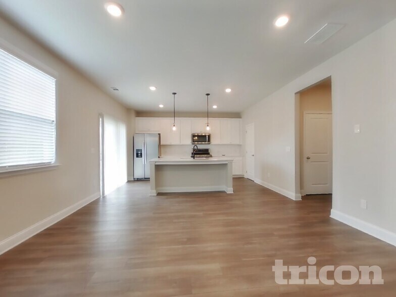 Building Photo - 36 Leyland Ct