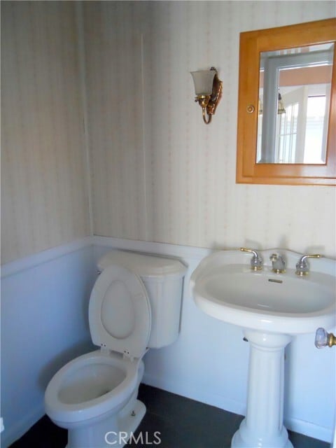 Building Photo - 5122 N Glendora Ave