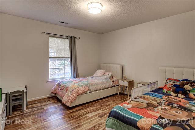 Building Photo - 47 Lawterdale Rd