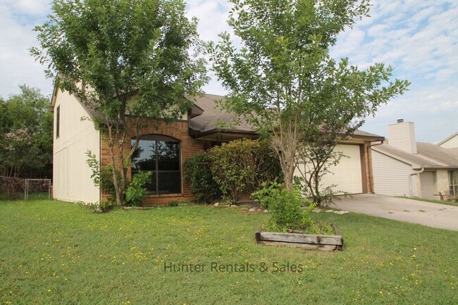 Building Photo - Welcome Home to Your Two-Story Retreat in Willow Springs!
