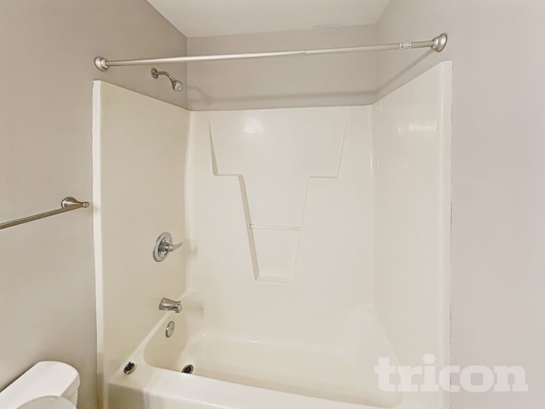 Building Photo - 5121 Benjamin Ct