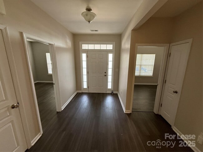 Building Photo - 11613 Truan Ln