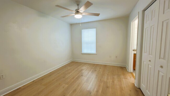 Building Photo - 3189 Sawtooth Dr