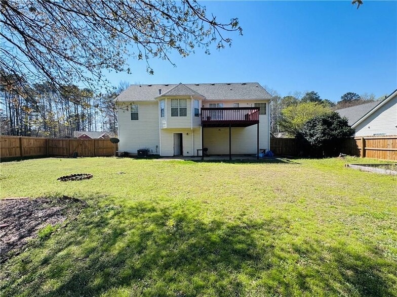 Building Photo - 3165 Chandon Ln