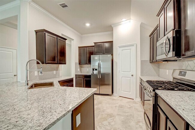 Building Photo - 2218 Pumpkin Patch Ln
