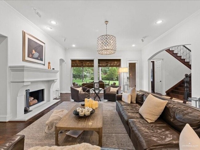 Building Photo - 45 Ivy Castle Ct