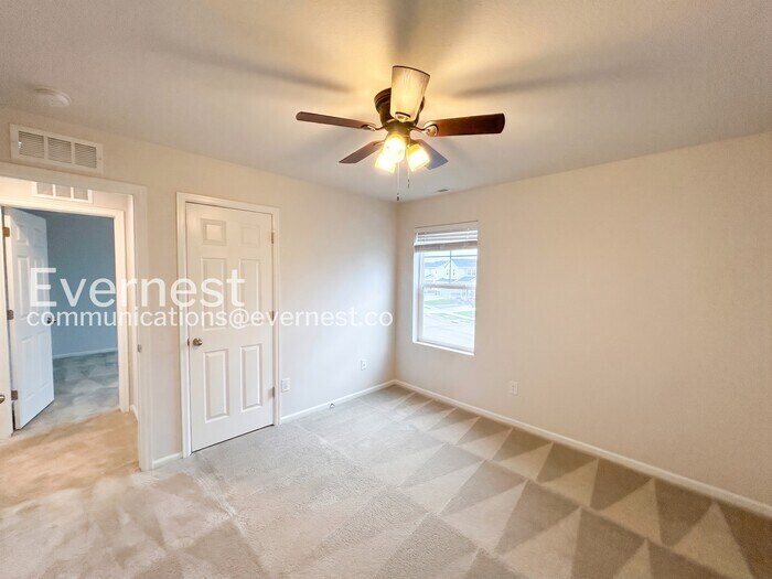 Building Photo - 2560 Gobi Dr