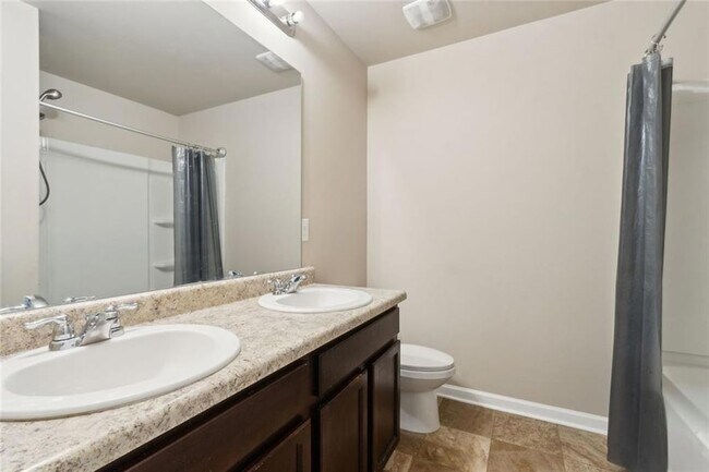 Building Photo - 151 Humphry Ct