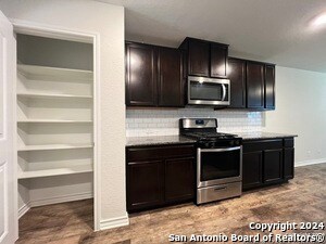 Building Photo - 947 Red Merganser