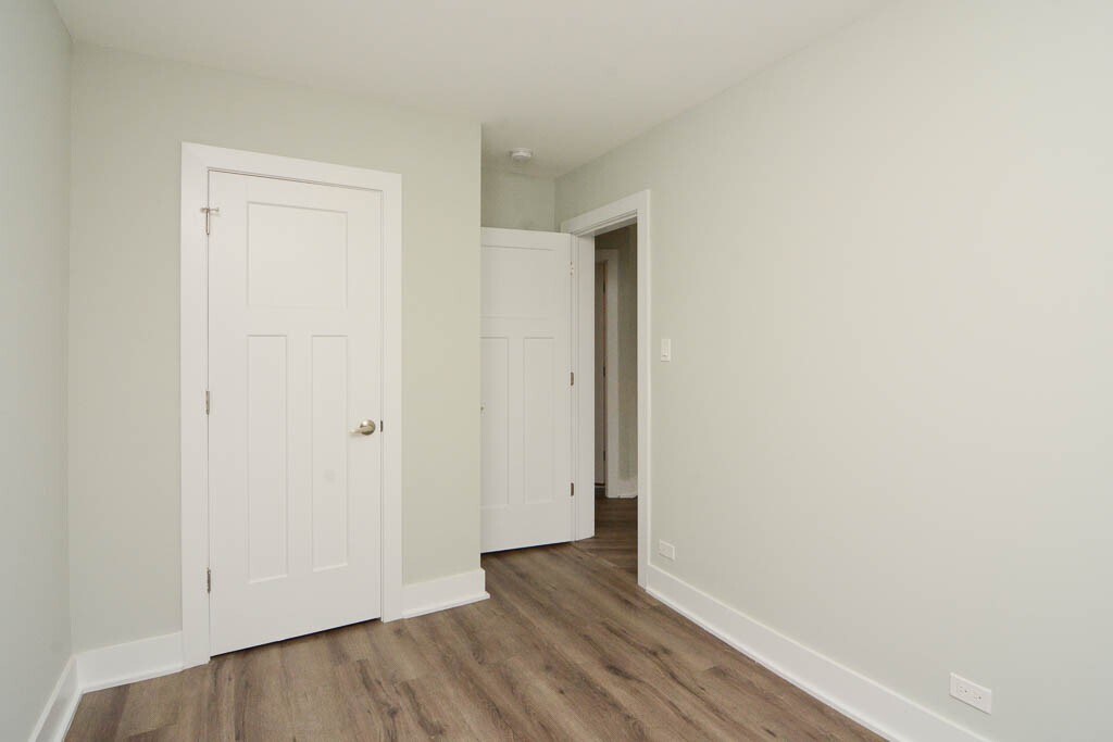 Building Photo - 730 St Johns Ave