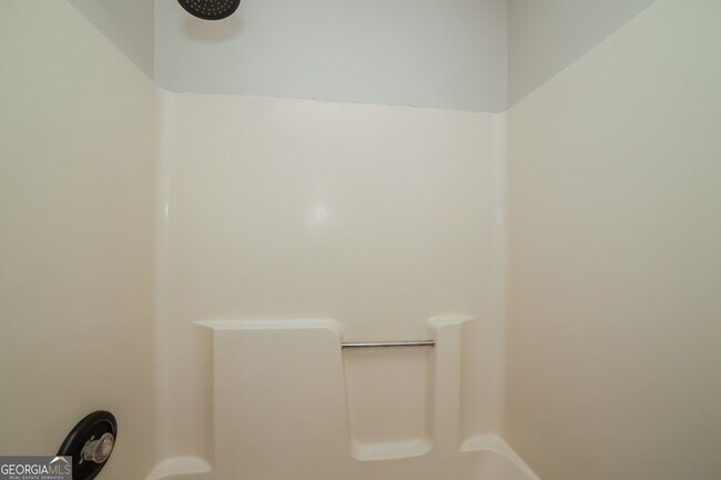 Building Photo - 499 Woodland St