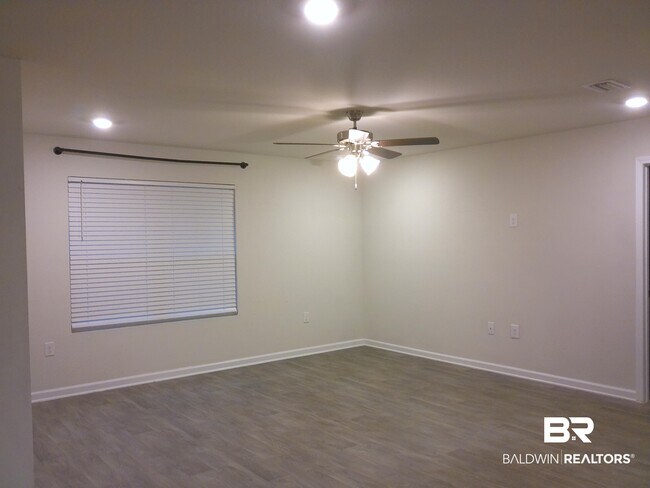 Building Photo - 23754 Unbridled Lp