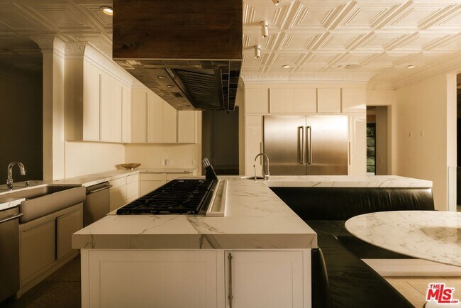 Building Photo - 1105 Rivas Canyon Rd