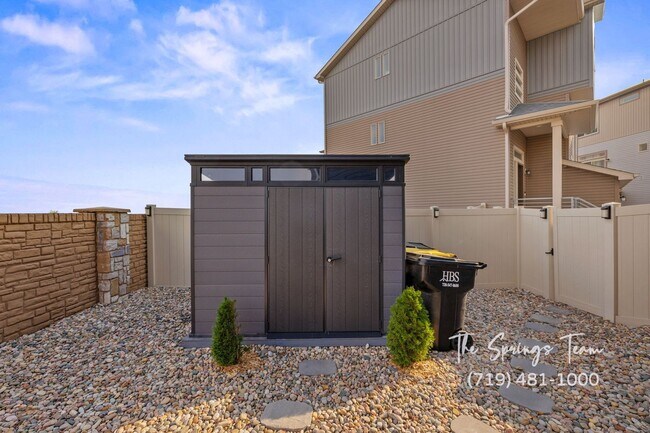 Building Photo - MODEL-PERFECT BANNING LEWIS RANCH HOME WIT...