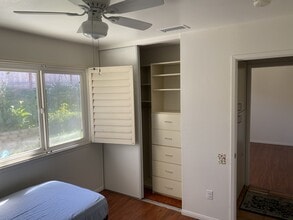 Building Photo - 2101 Ridgeview Pl